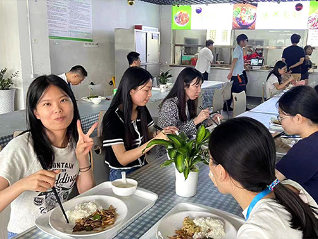 食堂承包